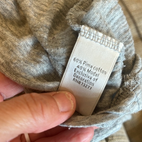 Lauren Conrad Oversized Gray Comfy Short Sleeve - Picture 8 of 9